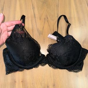 Black Victoria’s Secret Love Cloud Bra